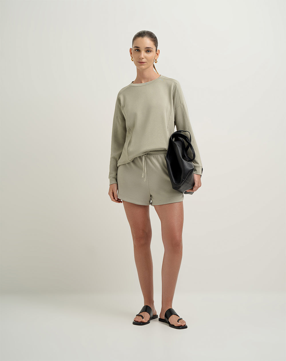 Short tiro medio verde para mujer