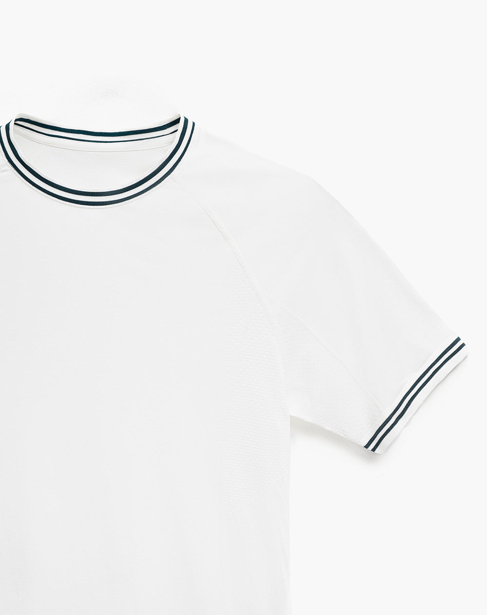 Camiseta slim fit manga corta blanca