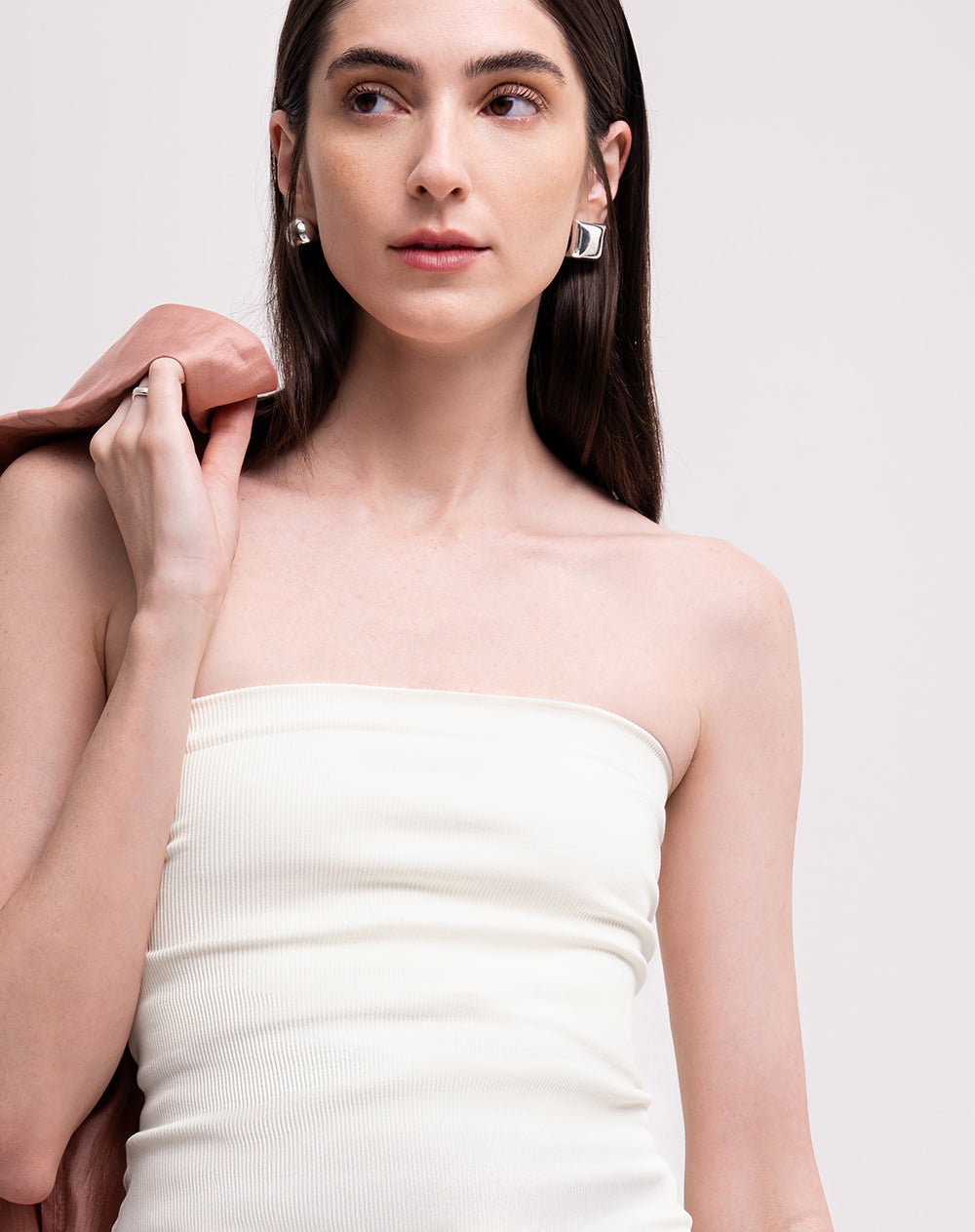 Top strapless seamless crema mujer