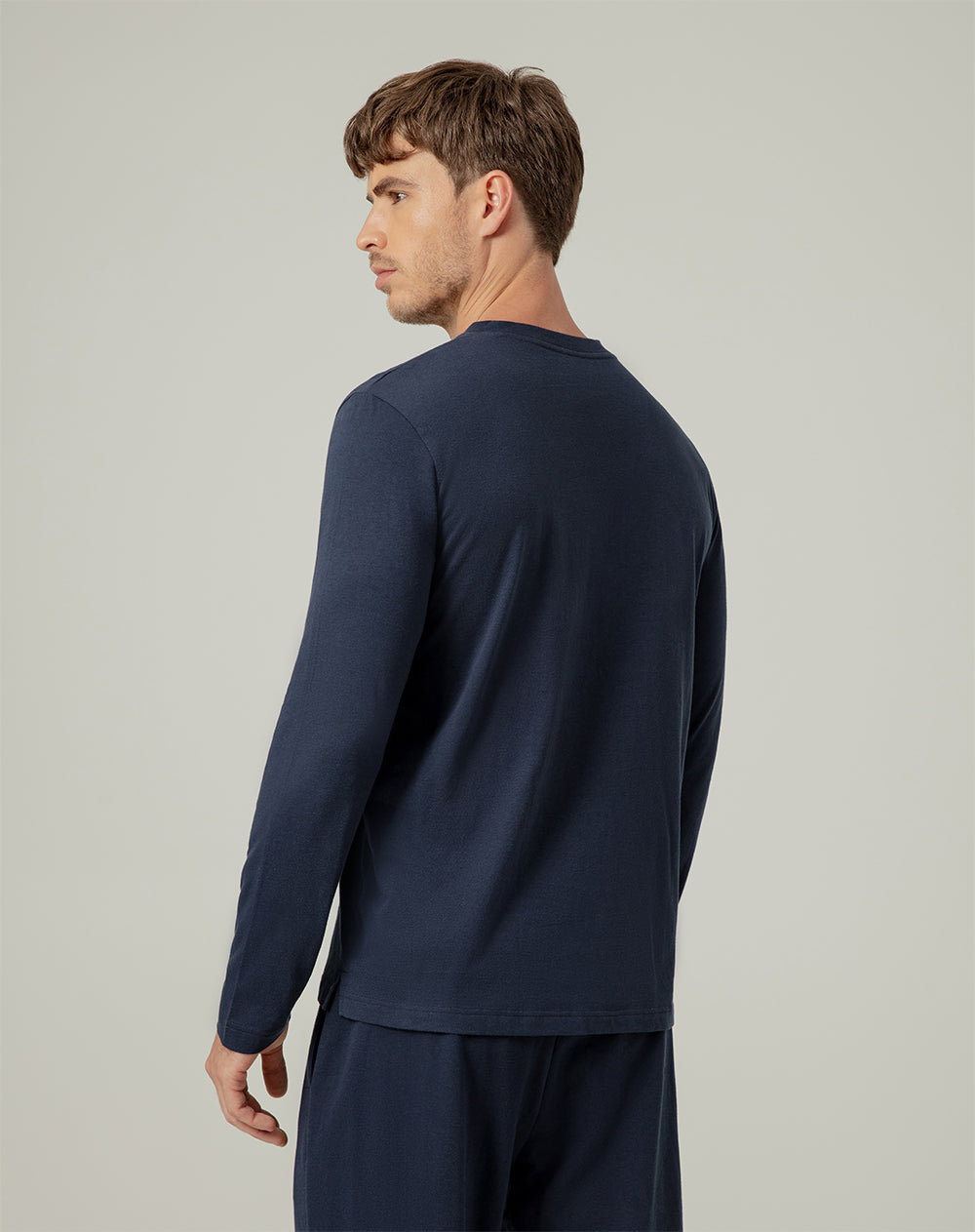 Camibuzo algodón sostenible botones en cuello azul para hombre