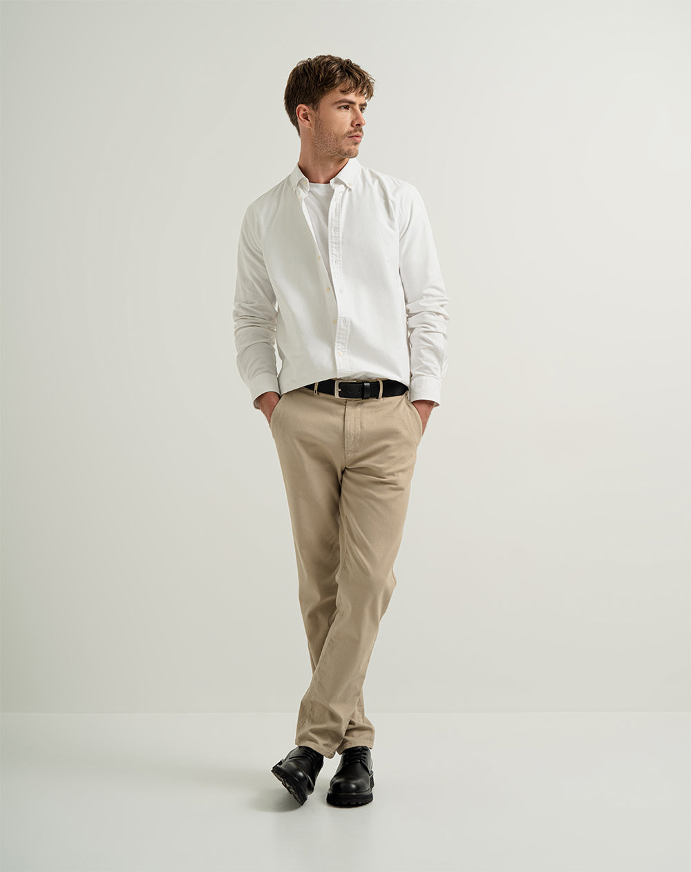 Camisa regular fit manga larga blanca