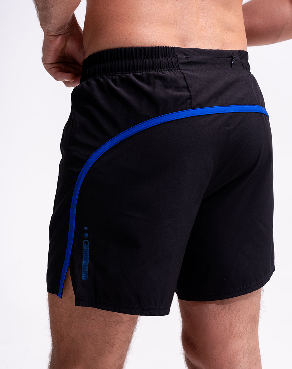 Pantaloneta deportiva secado rápido negra hombre