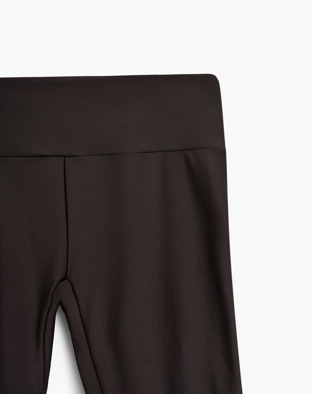 Legging deportivo tiro alto control humedad café mujer