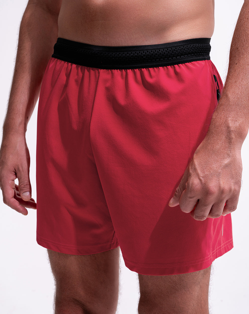 Pantaloneta deportiva secado rápido roja hombre