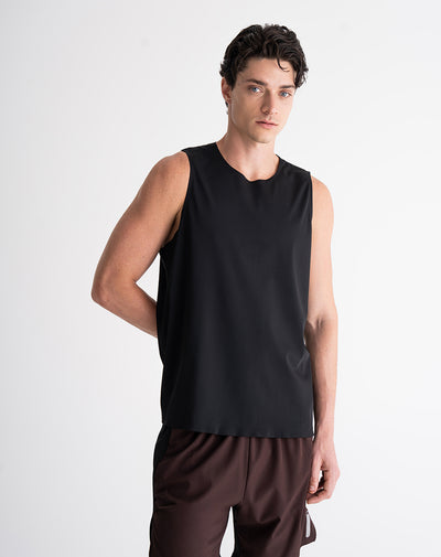 Camiseta regular fit negra