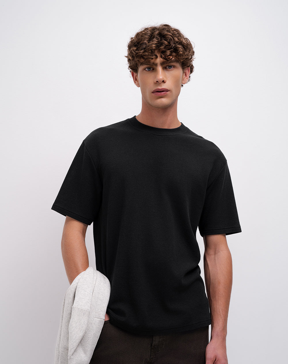 Camiseta regular algodón negra hombre