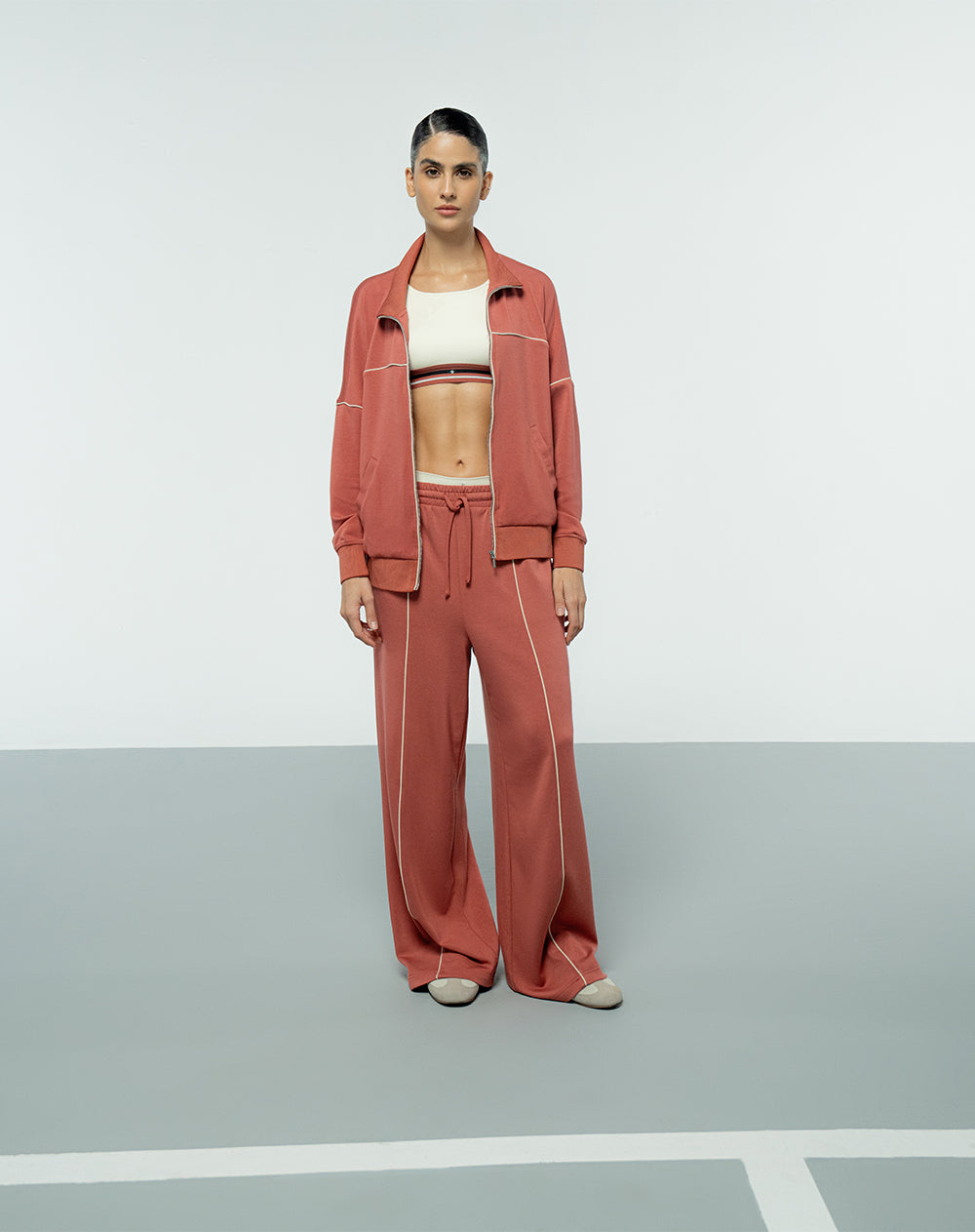 Pantalón tiro alto terracota para mujer
