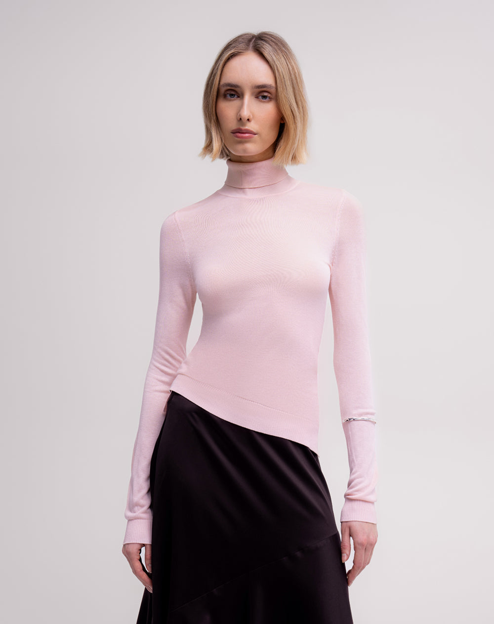 Camisa regular fit sin capucha rosada