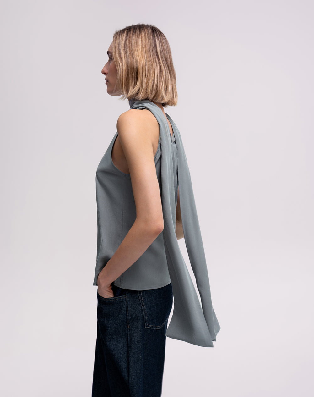 Camisa regular fit gris