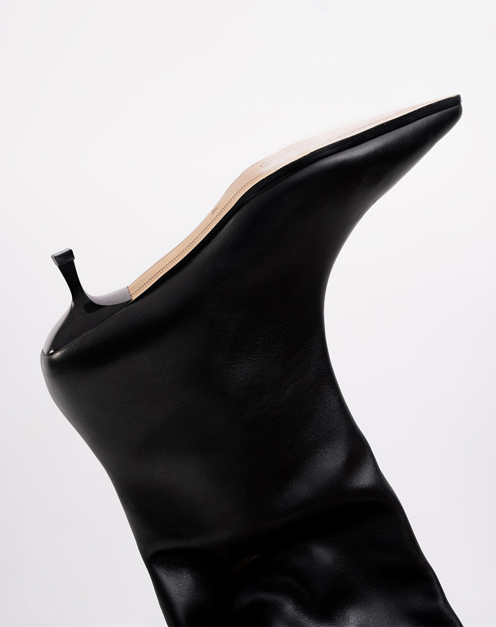 Botas caña alta cuero negro mujer