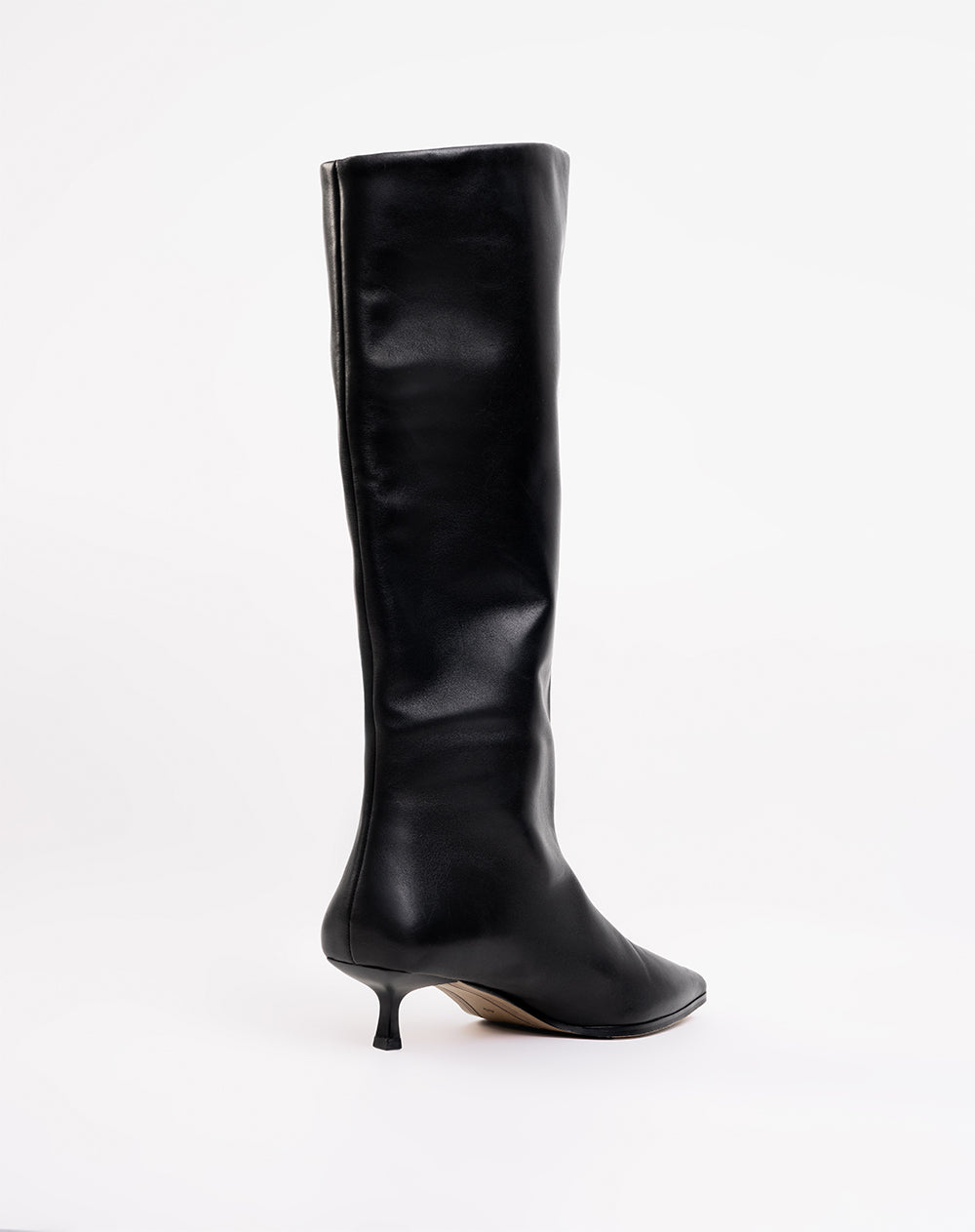 Botas caña alta cuero negro mujer