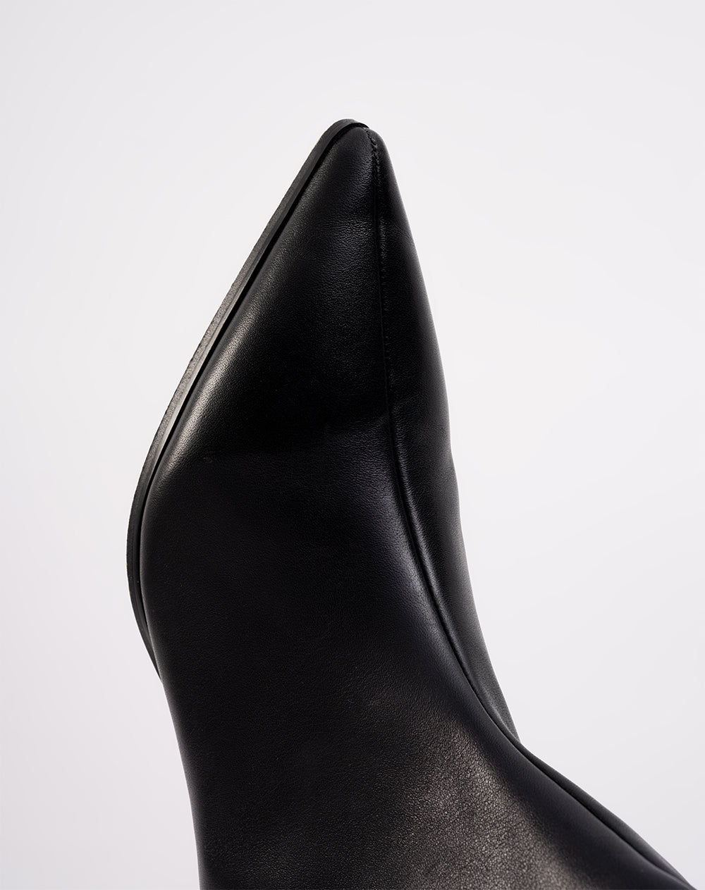 Botas caña alta cuero negro mujer