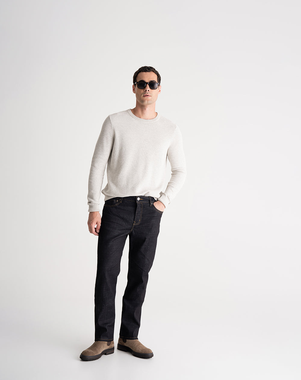 Jean regular fit tiro medio indigo oscuro