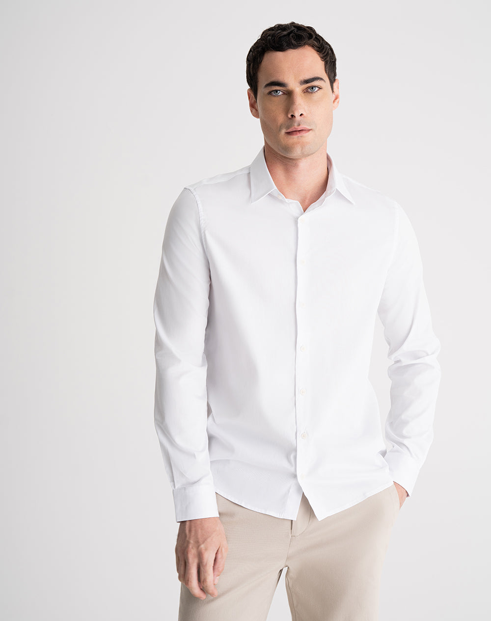 Camisa regular fit manga larga blanca