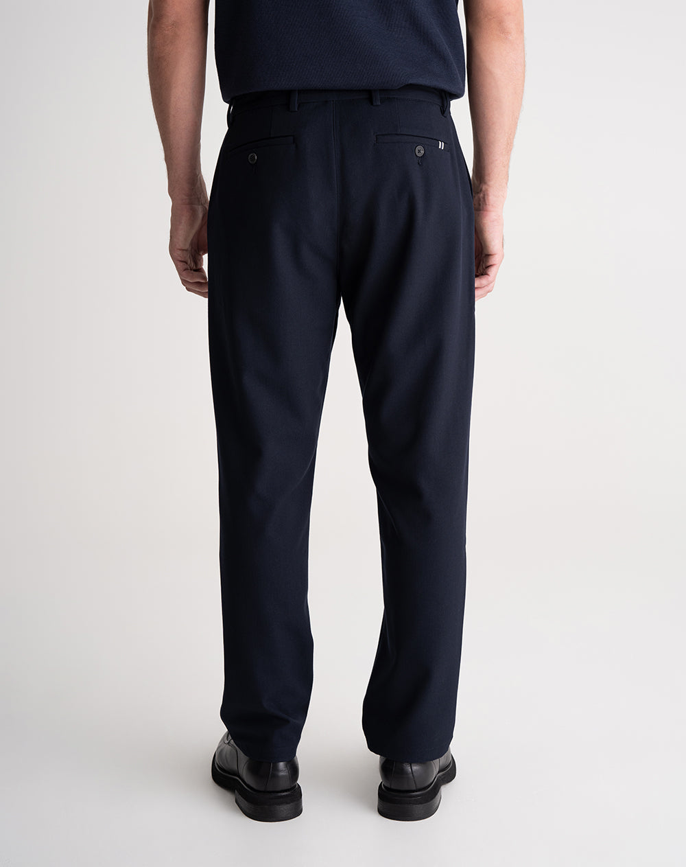 Pantalón regular fit tiro medio azul