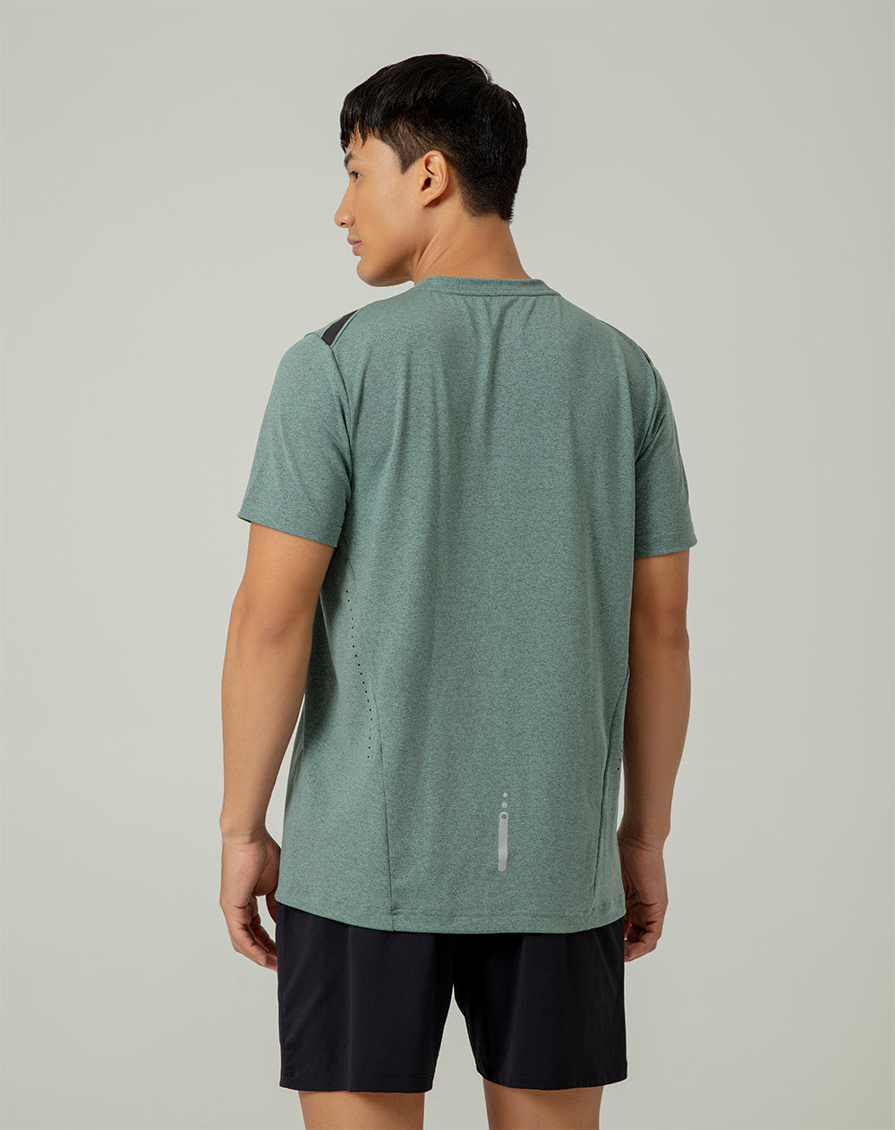 Camiseta regular fit manga corta verde medio