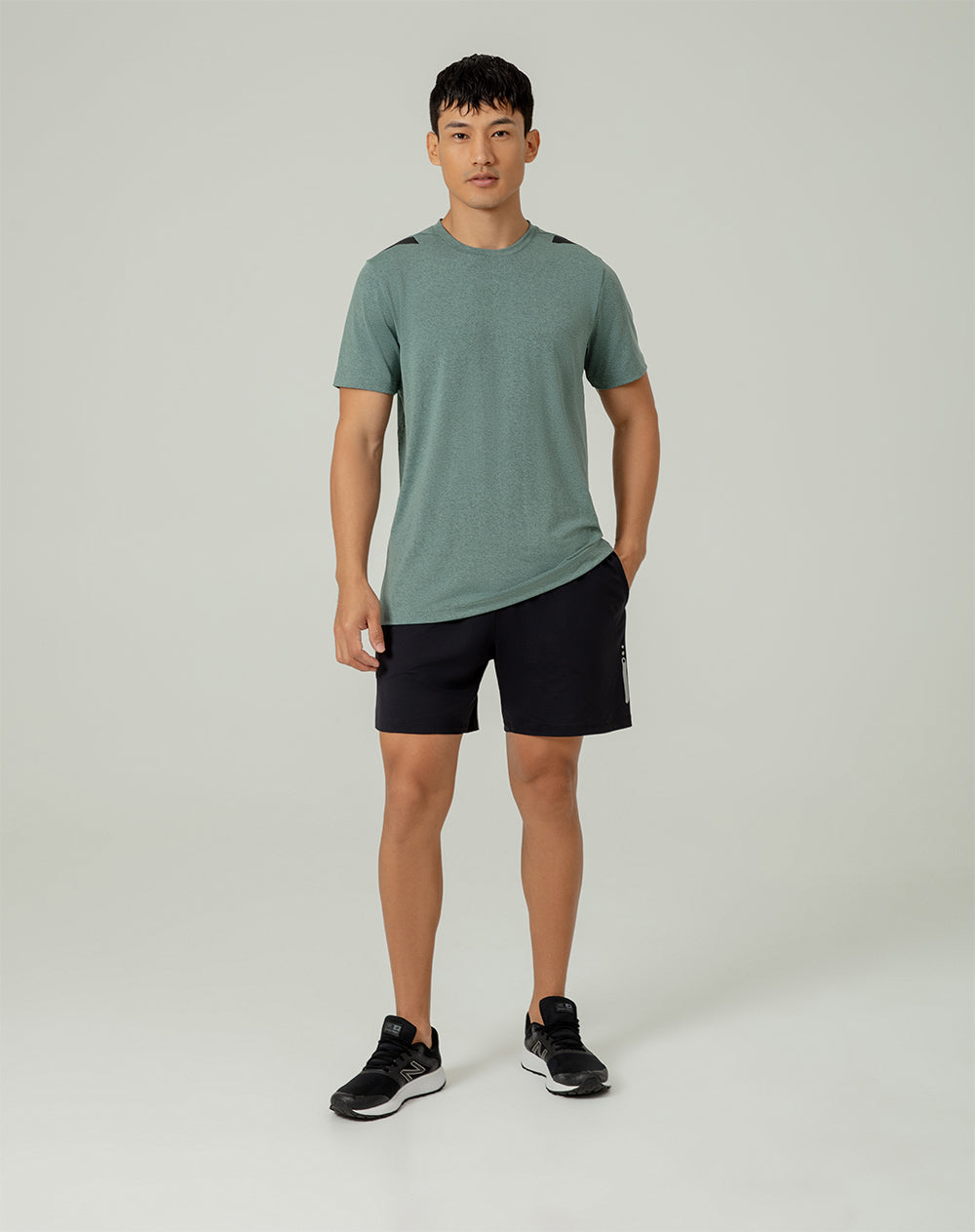 Camiseta regular fit manga corta verde medio
