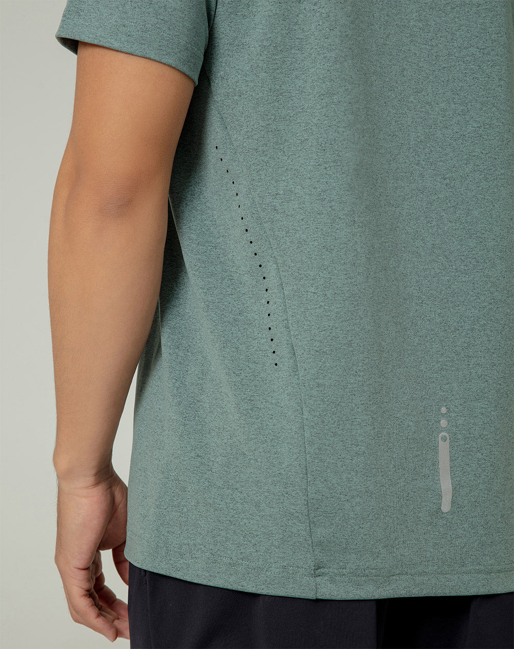 Camiseta regular fit manga corta verde medio