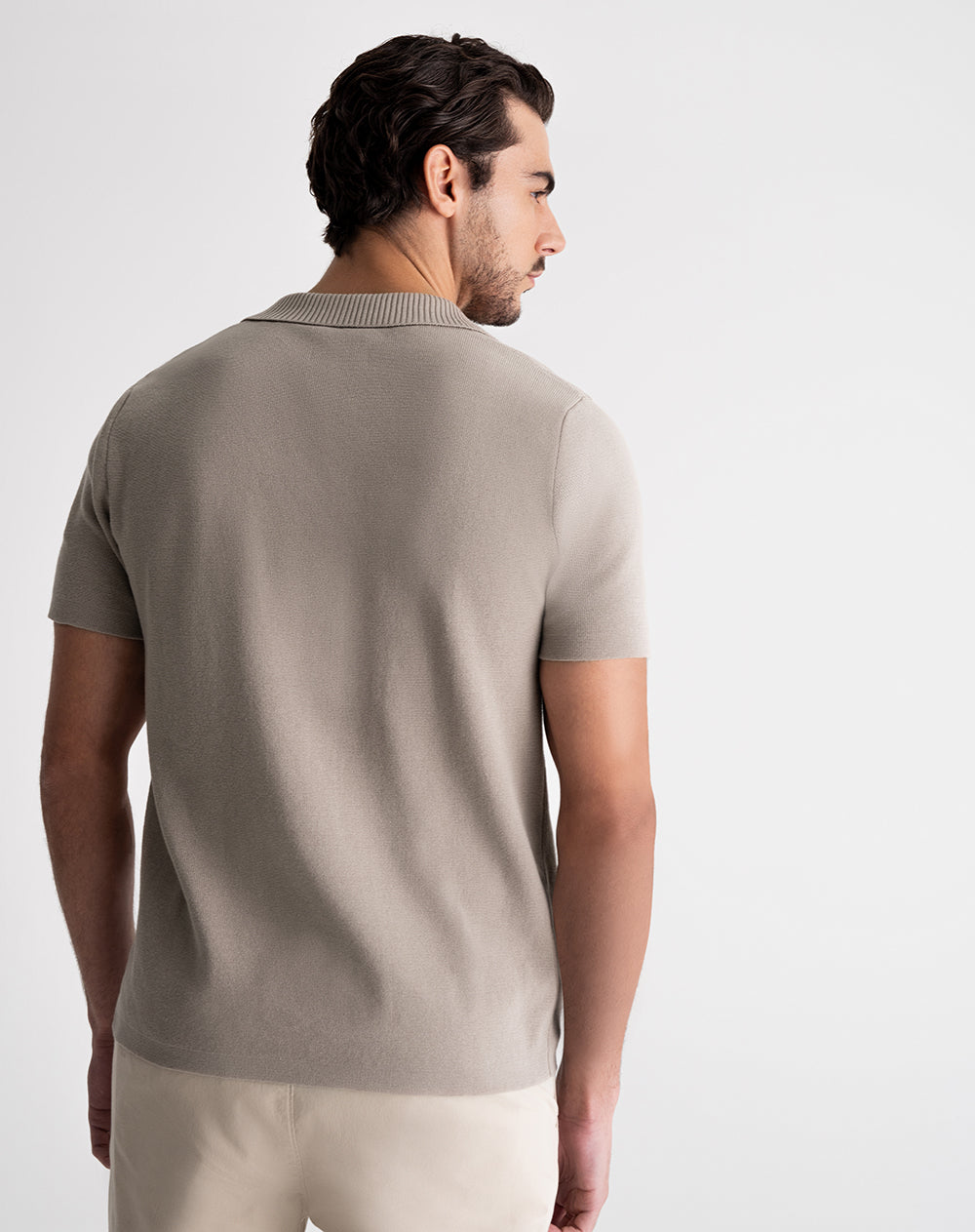 Polo regular fit taupe hombre