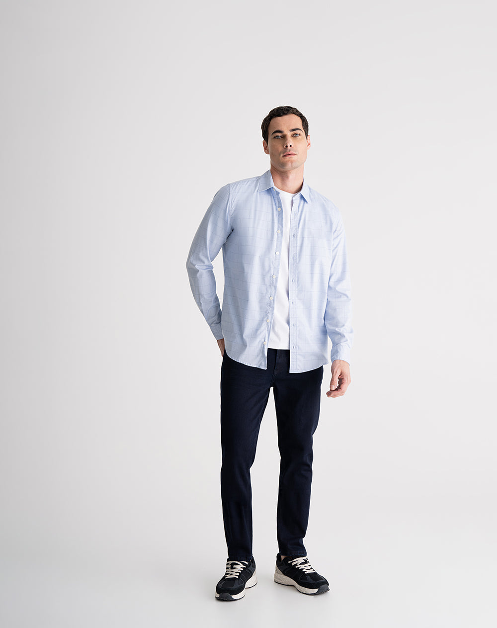 Camisa regular fit manga larga azul con cuadros