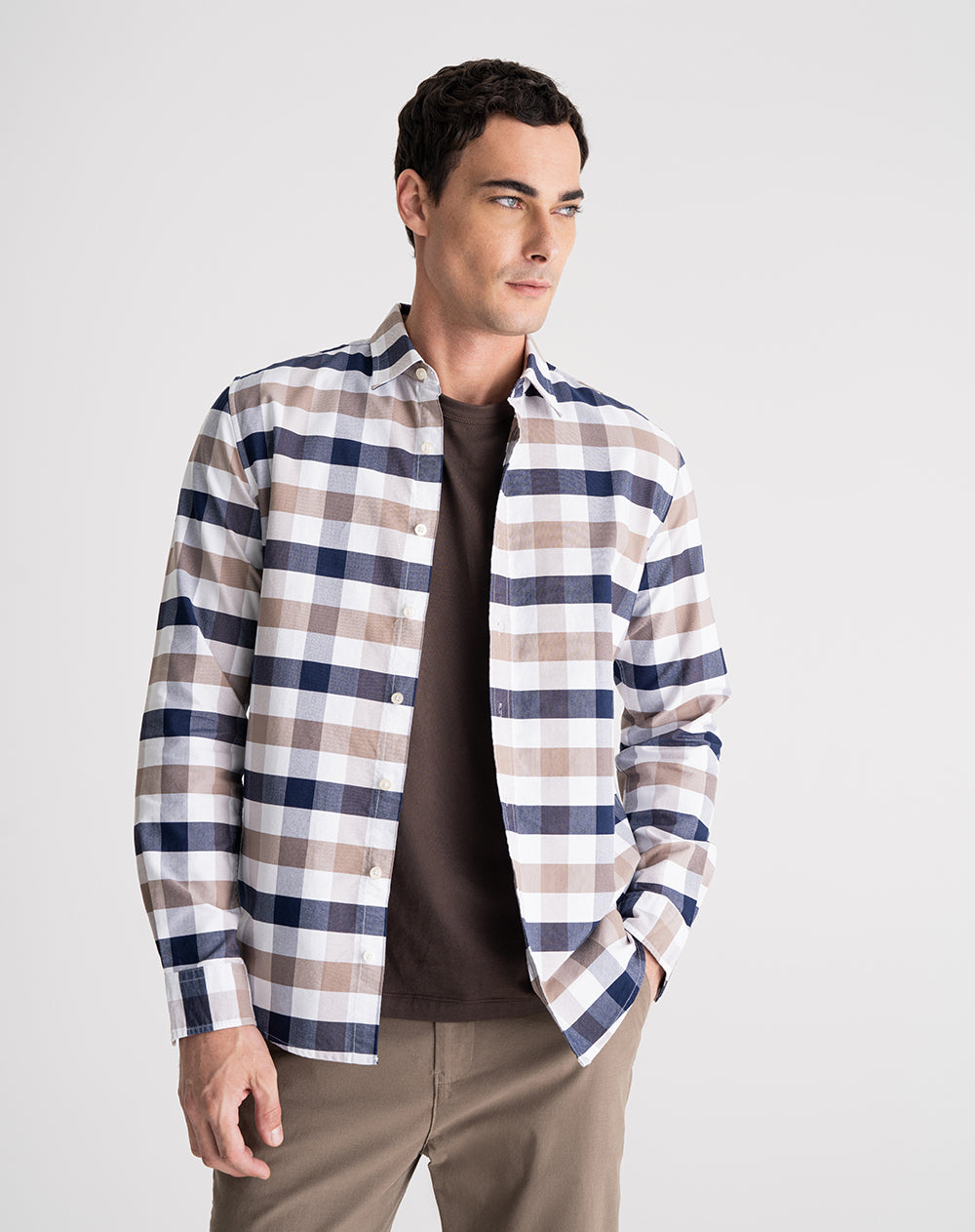 Camisa manga larga regular fit blanco cuadros hombre