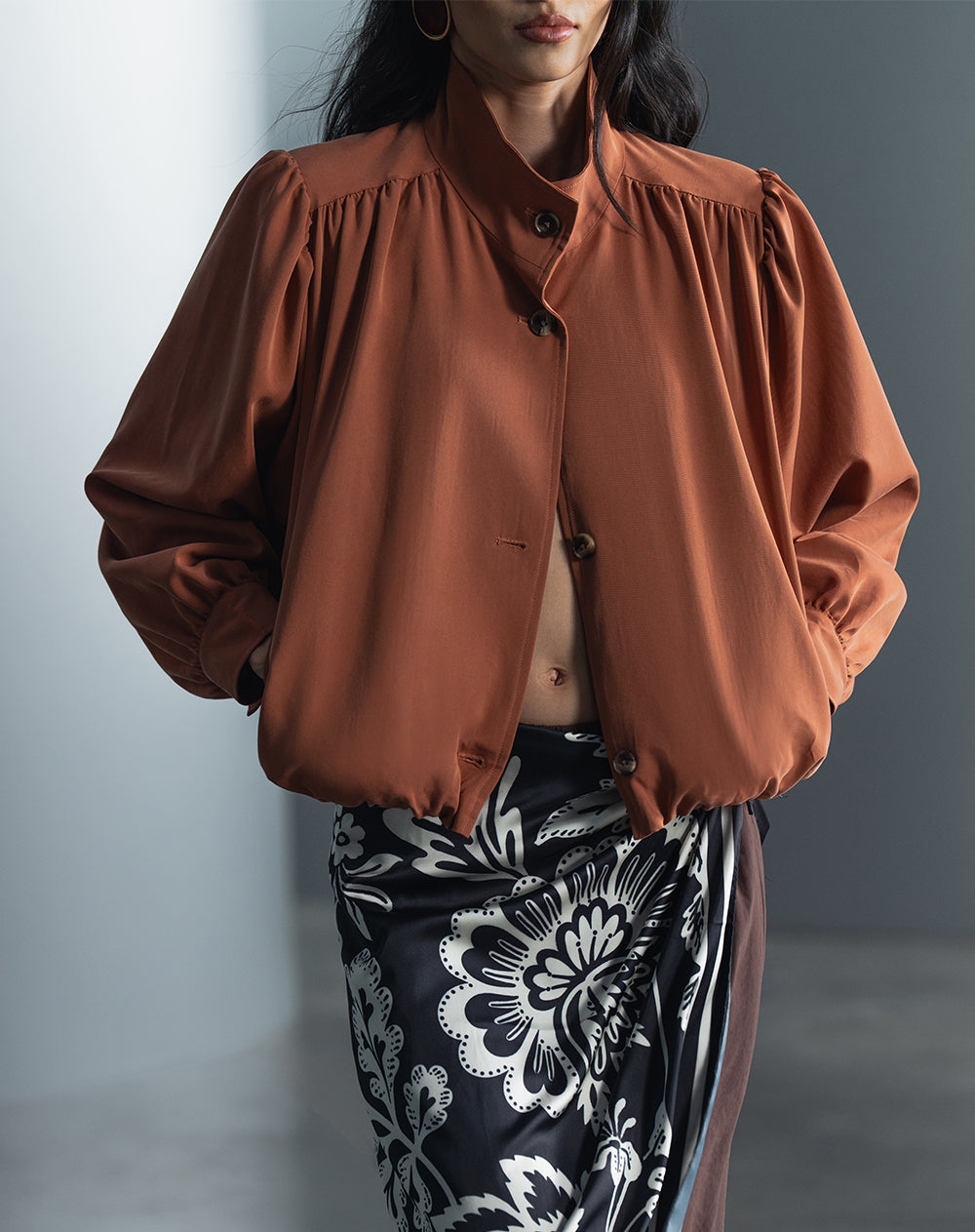 Chaqueta bomber café mujer