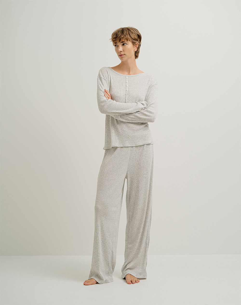 Pantalón en algodón sostenible tiro alto gris claro para mujer