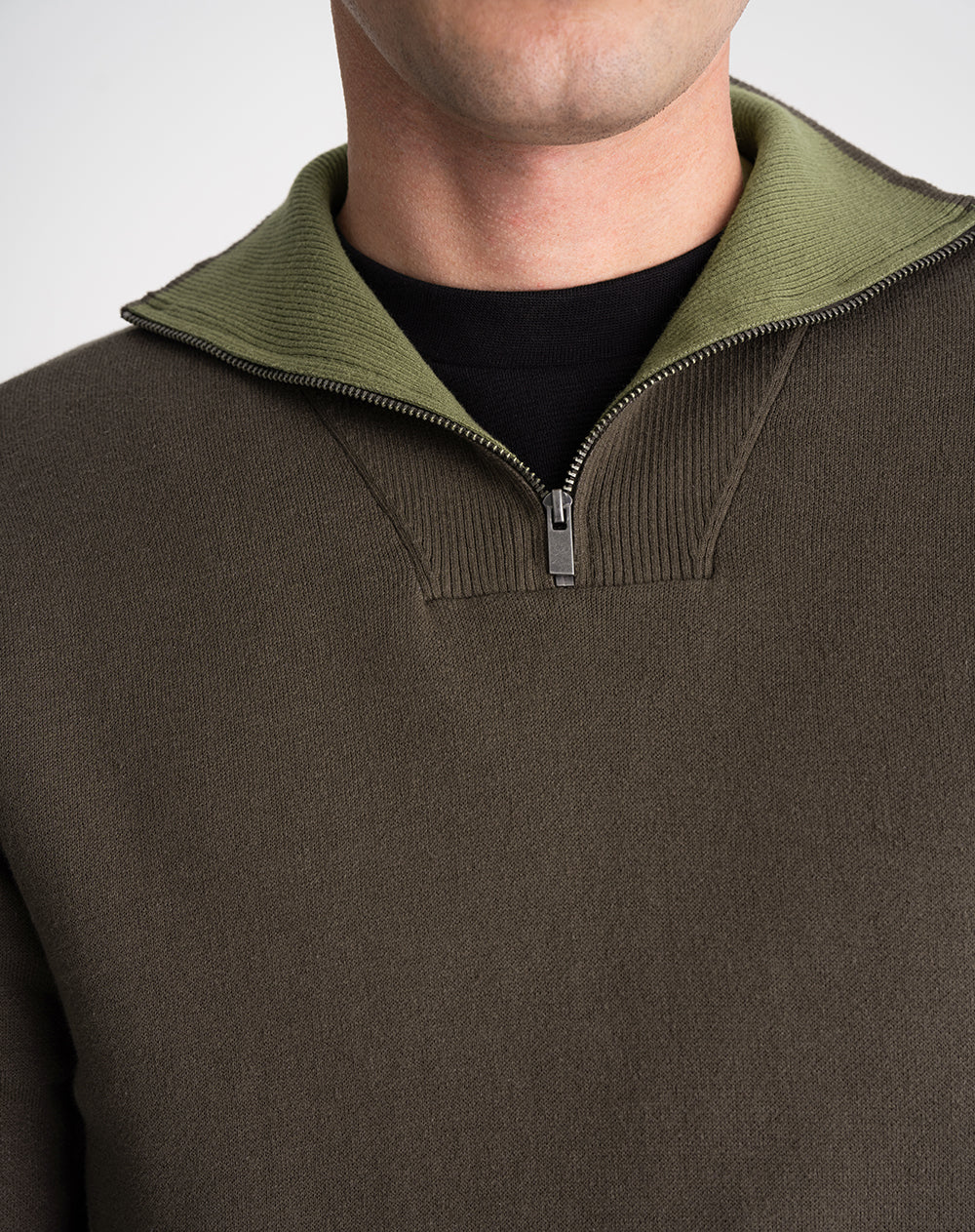 Buzo regilar tejido de punto algodón verde hombre