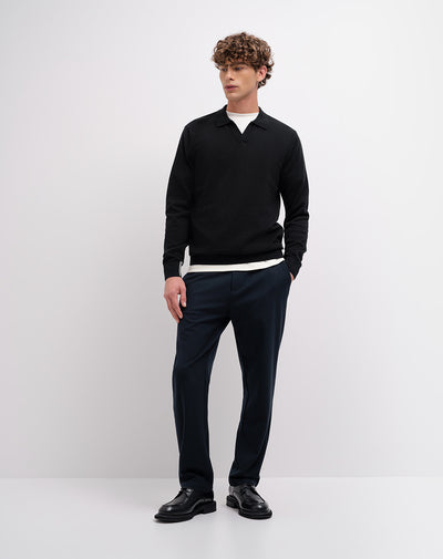 Buzo regular tejido de punto negro hombre