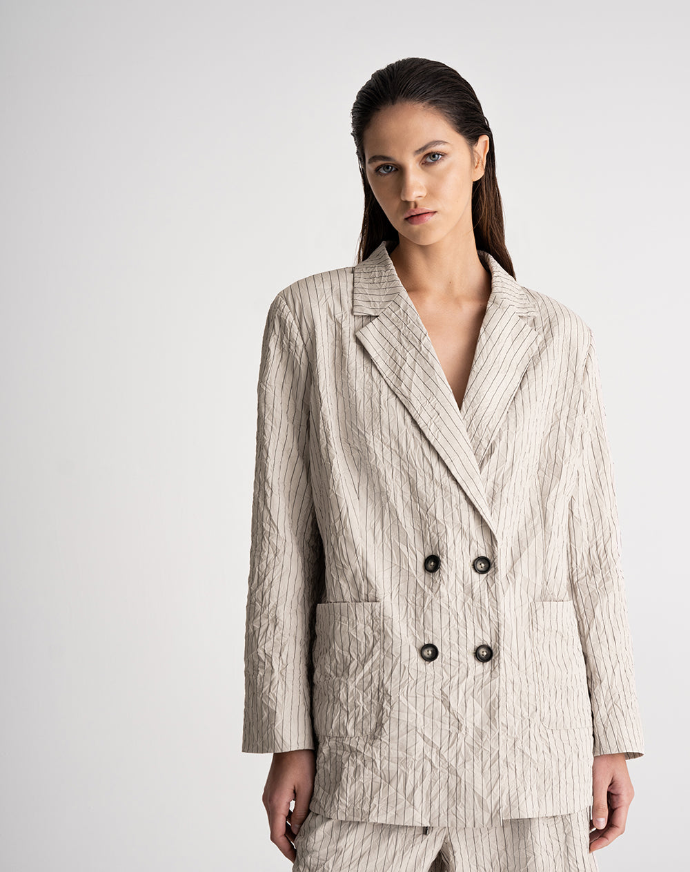 Chaqueta loose fit sin capucha habano rayas