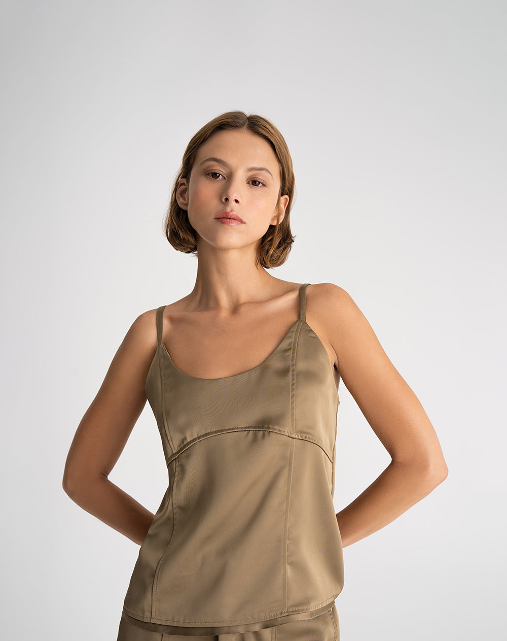 Camisa regular fit tiras cafe