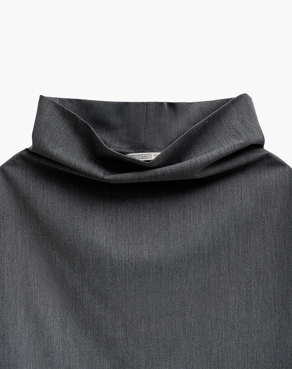 Camisa  manga larga oversize cuello alto gris mujer