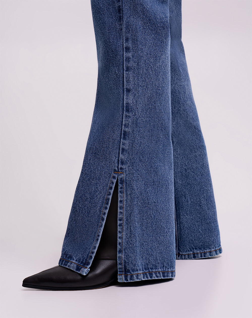 Jean straight tiro alto azul índigo mujer
