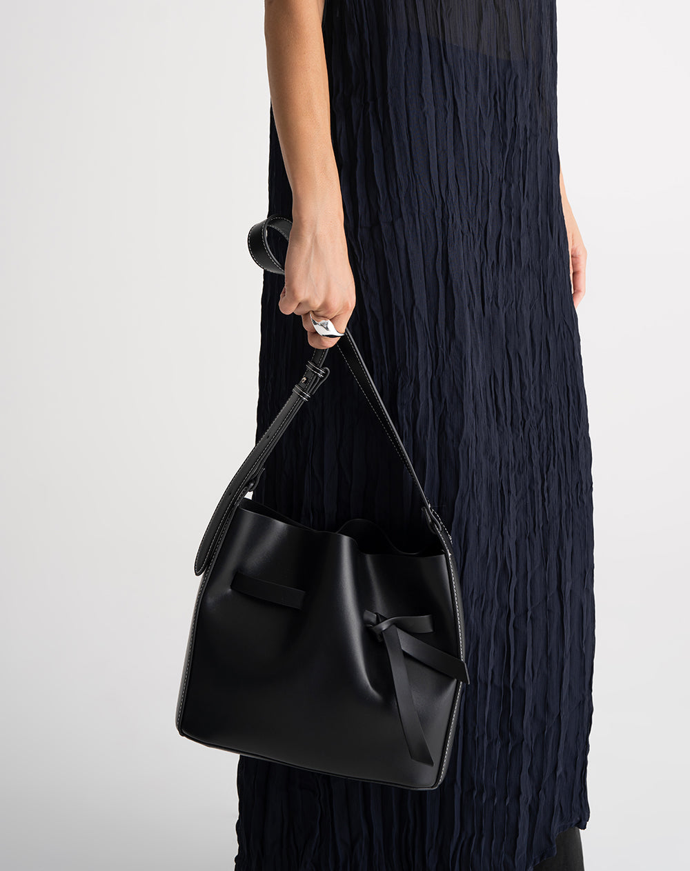 Vestido largo efecto arrugado azul mujer