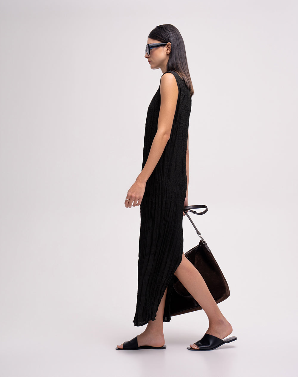 Vestido largo efecto arrugado negro mujer