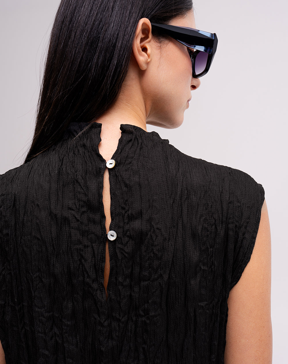 Vestido largo efecto arrugado negro mujer