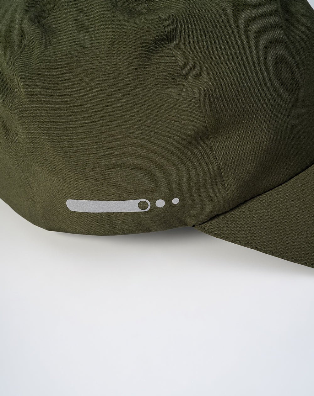 Gorra deportiva ajustable verde