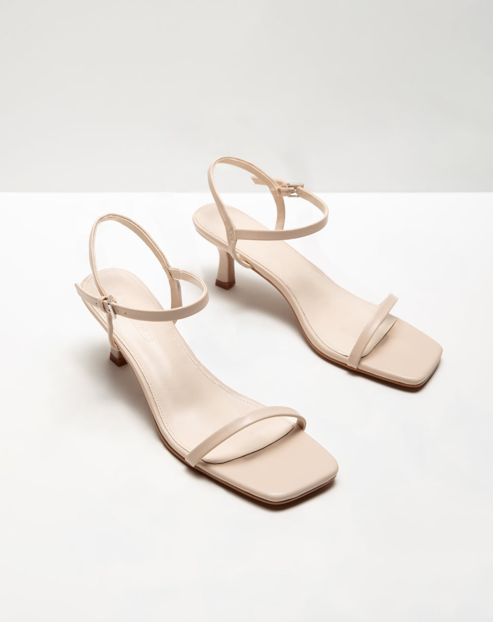 Sandalias crudo
