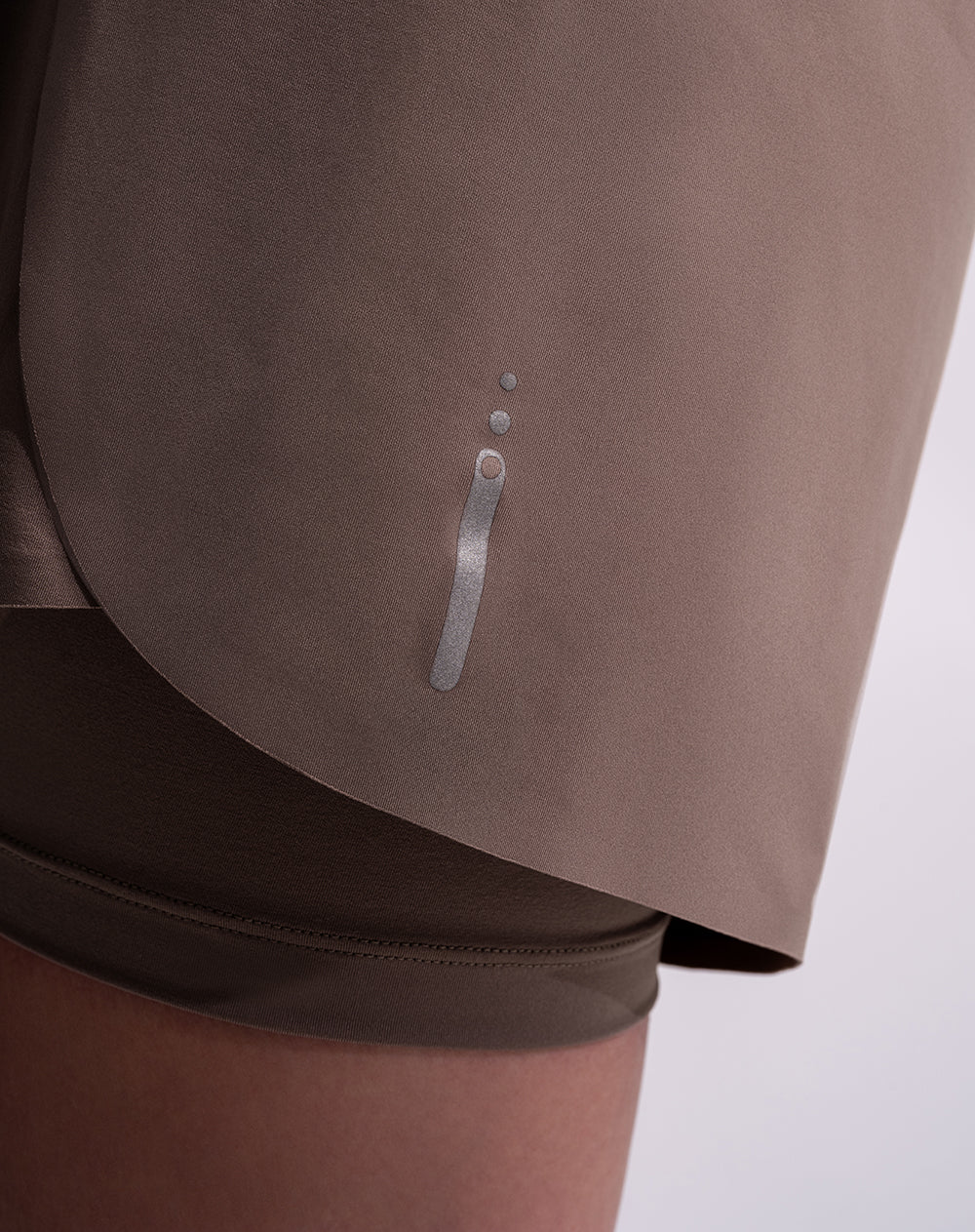 Short deportivo ciclista interno café mujer