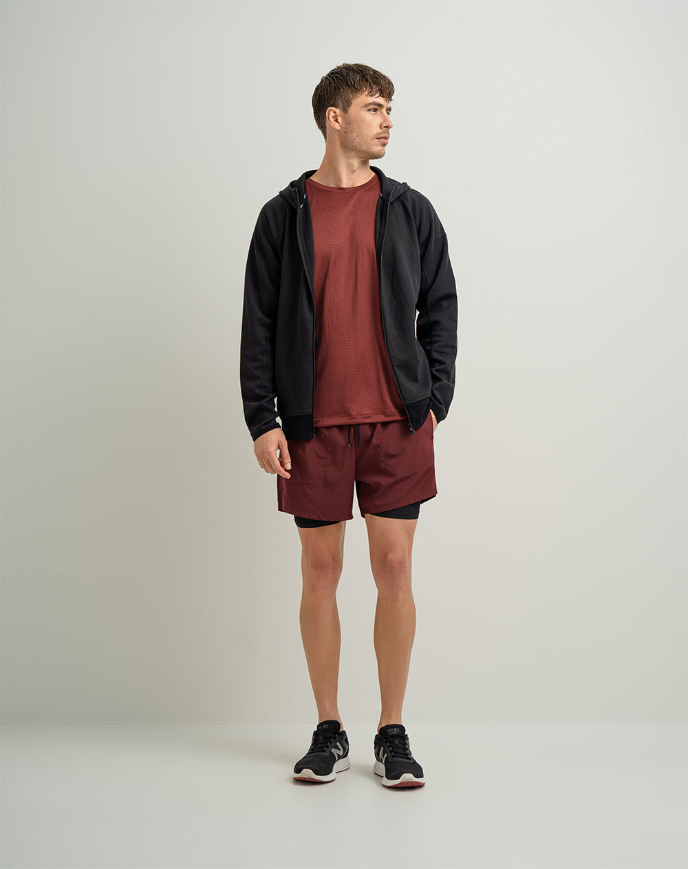 Pantaloneta deportiva ciclista interno vino tinto hombre