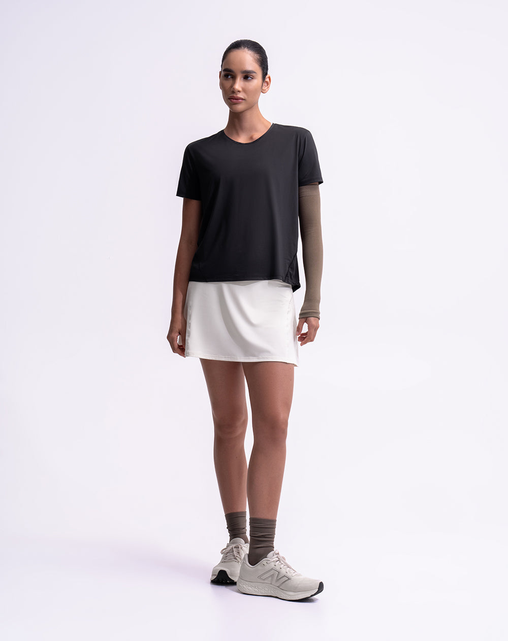 Camiseta deportiva control humedad negra mujer