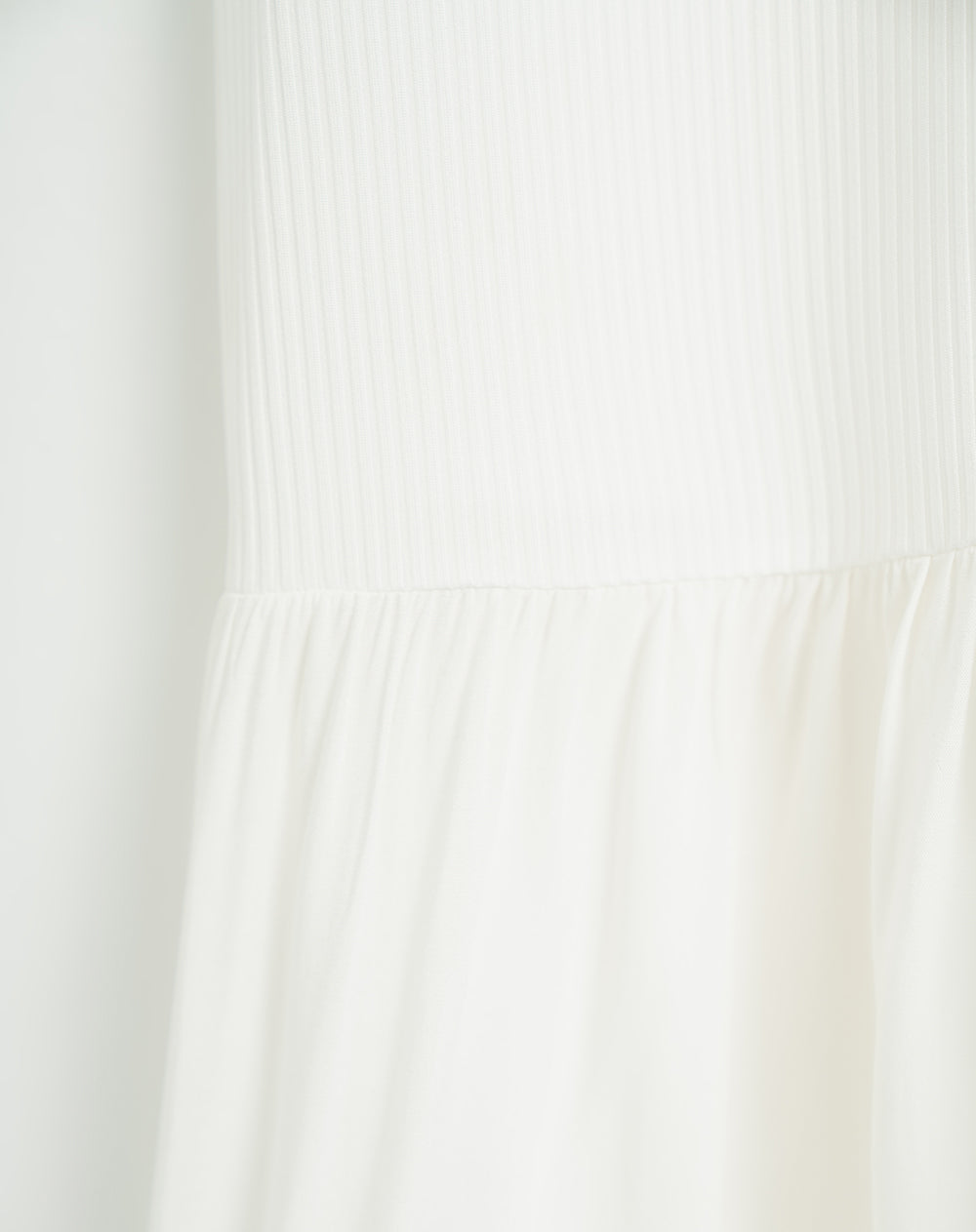 Vestido midi crudo mujer