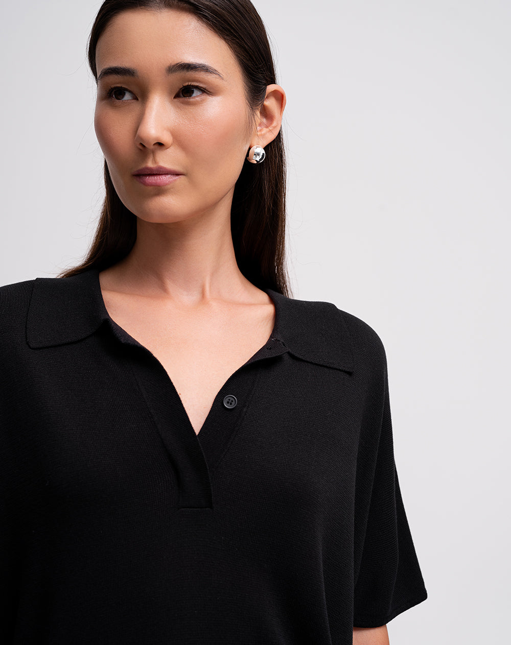 Polo regular tejido de punto negra mujer