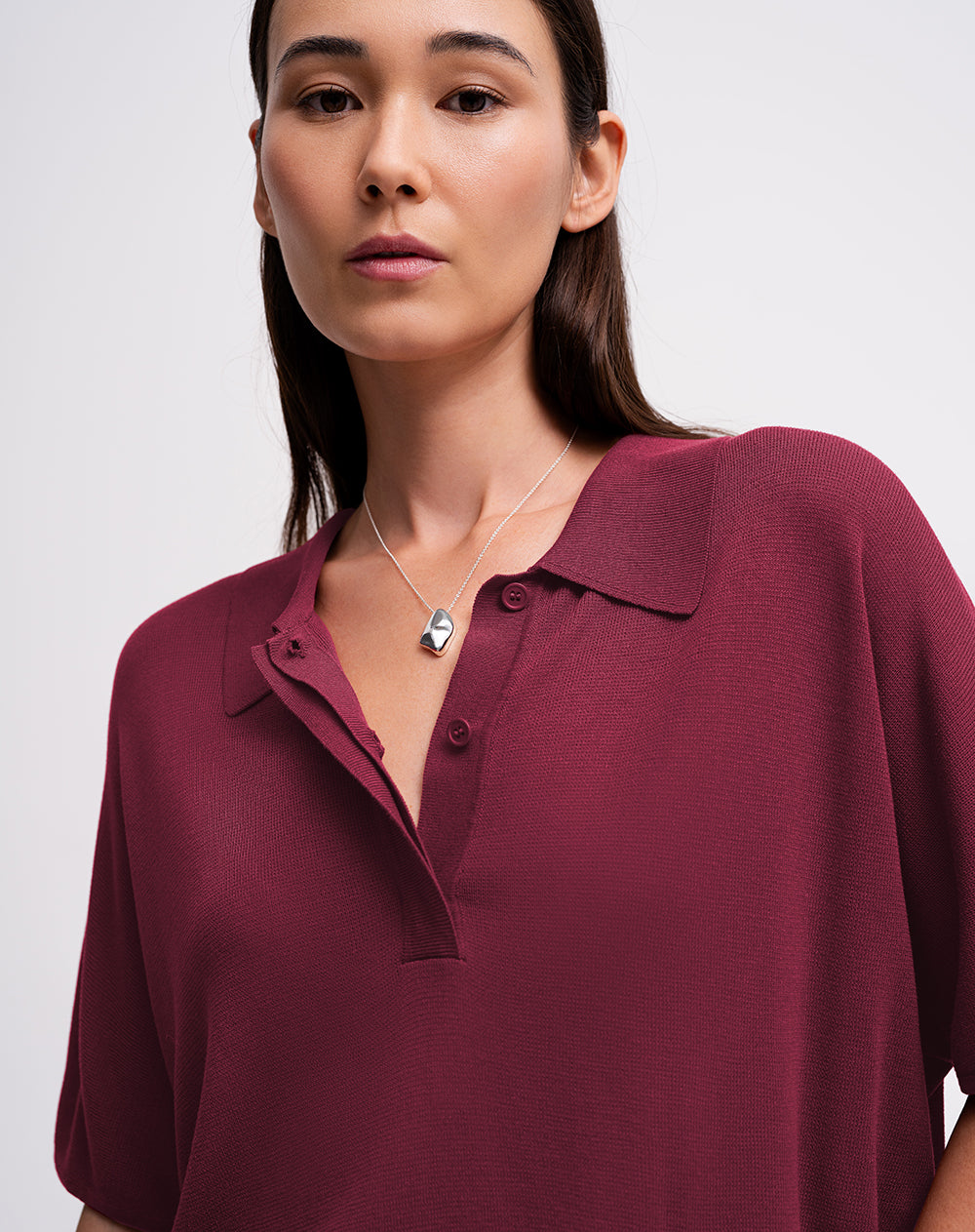 Polo regular tejido de punto vinotinto mujer