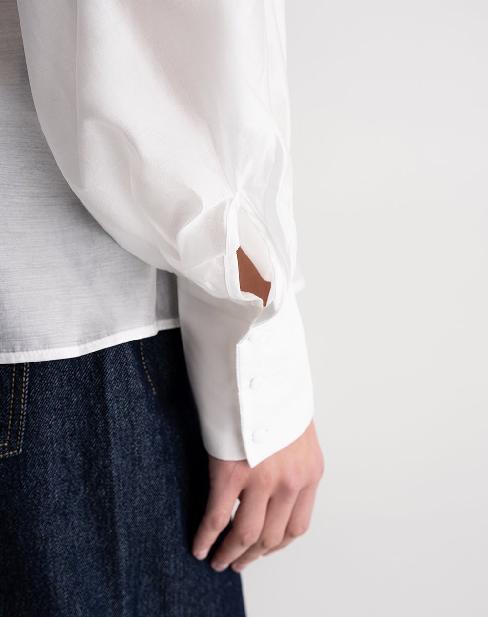 Camisa regular fit manga larga cruda