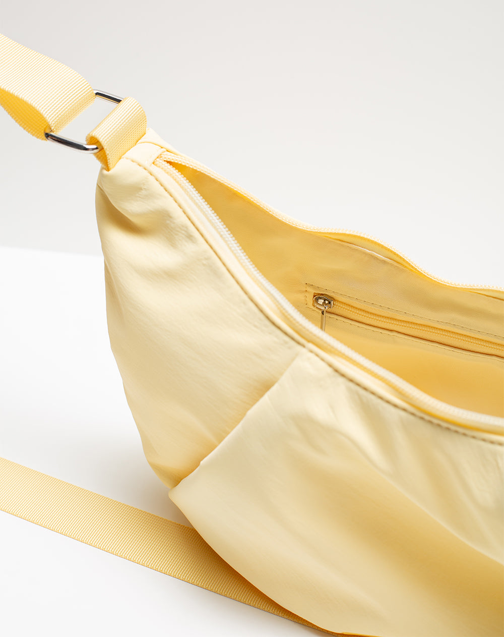 Bolso amarillo
