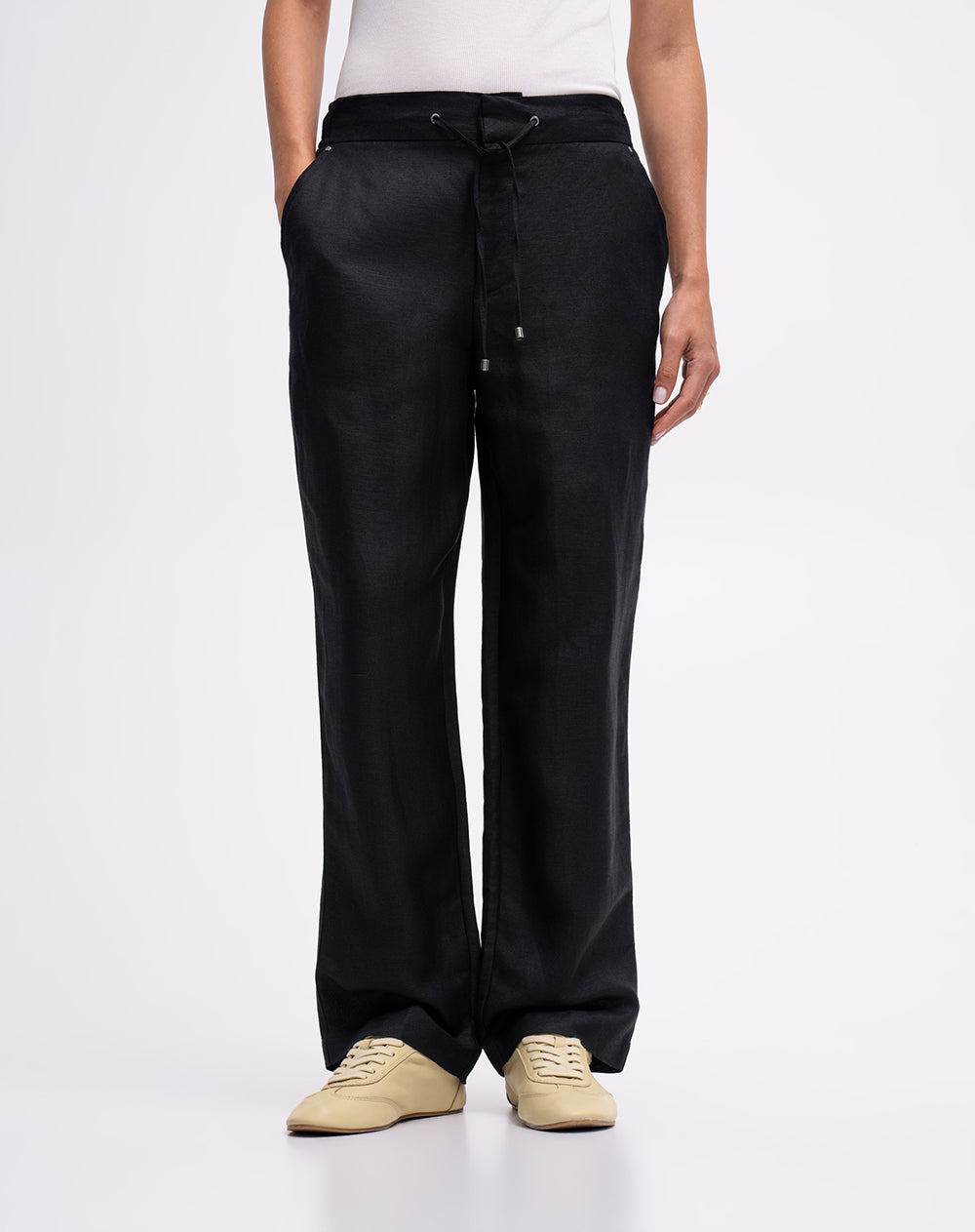 Pantalón recto tiro alto negro mujer