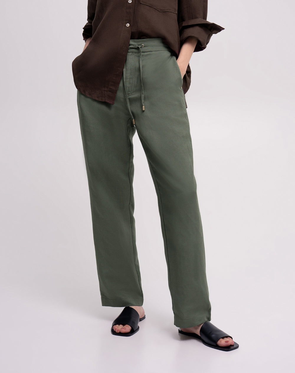 Pantalón recto tiro lino verde mujer