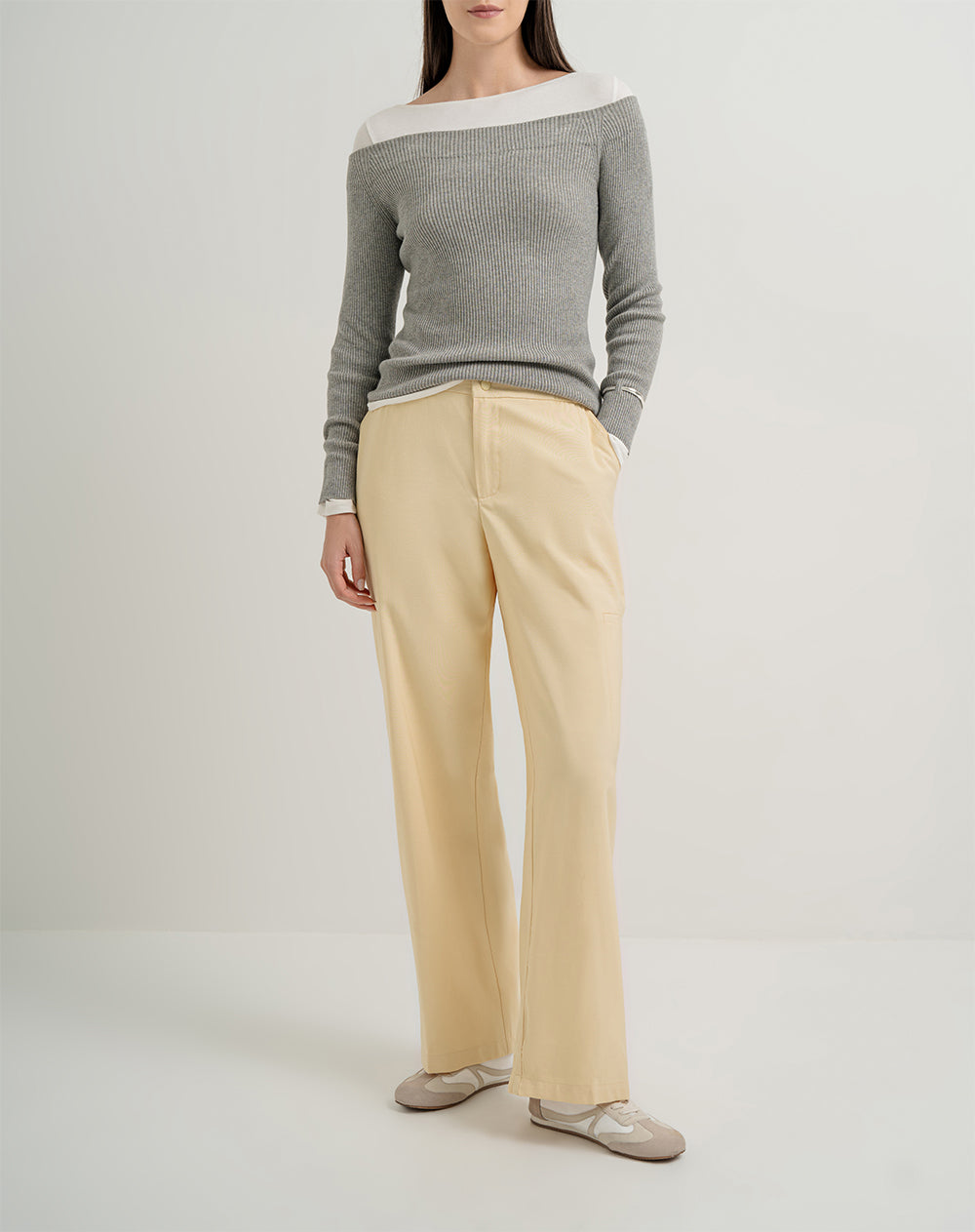 Pantalón regular fit tiro alto amarillo