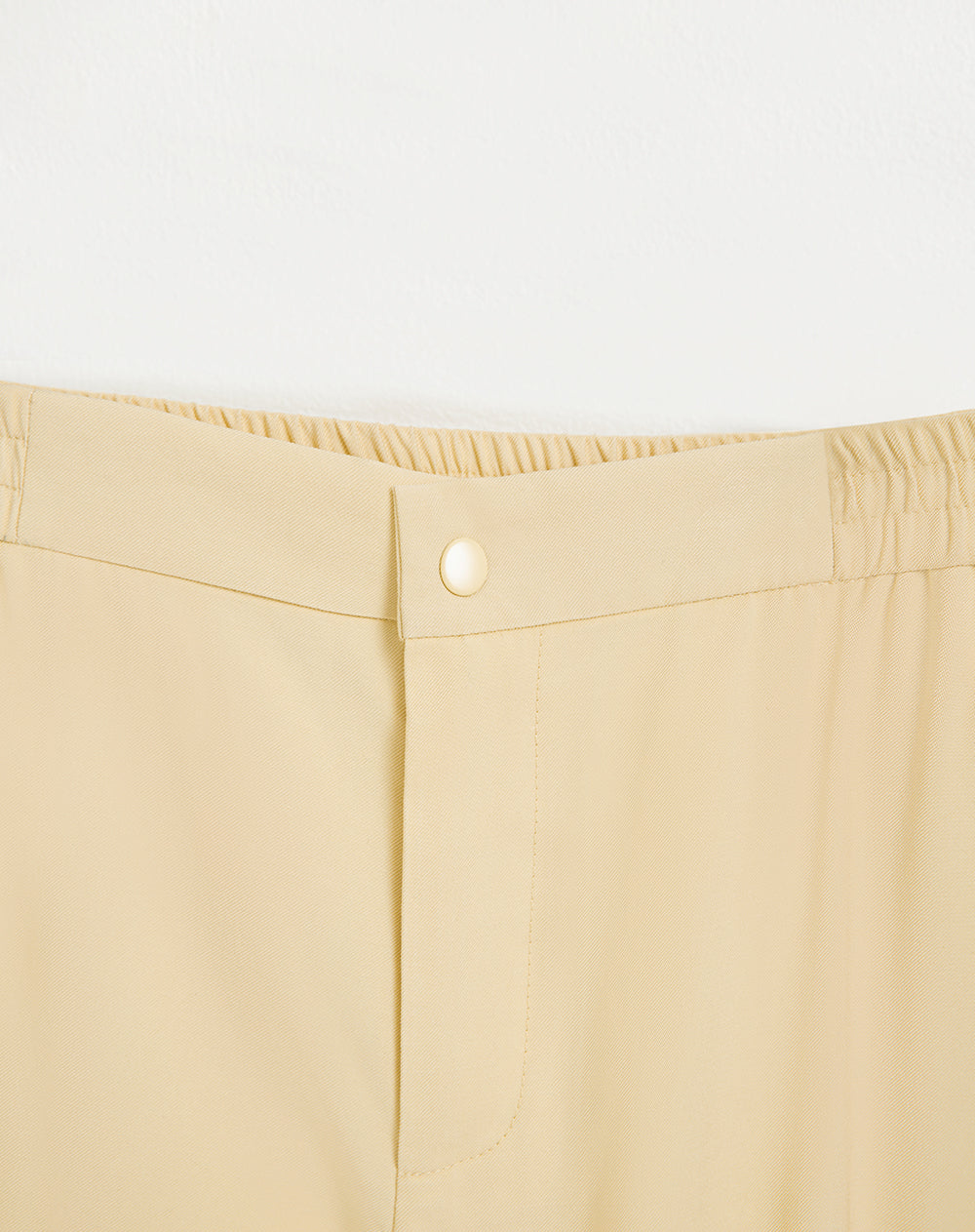 Pantalón recto tiro medio elástico en cintura amarillo mujer